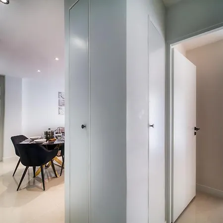 Apartmán The Charming 2 *